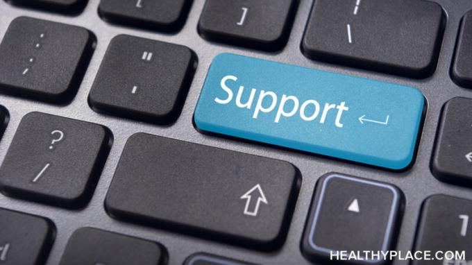 Online dissociatieve identiteitsstoornis steungroepen komen vaak voor, maar genezen ze allemaal? Meer informatie over online DID-ondersteuningsgroepen op HealthyPlace.
