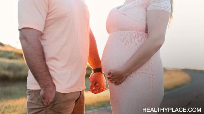 Uitgebreide lijst van opvoedingsbronnen en organisaties om ouders te helpen met vaardigheden en informatie uit te rusten om hun kind te opvoeden. Bekijk het op HealthyPlace.