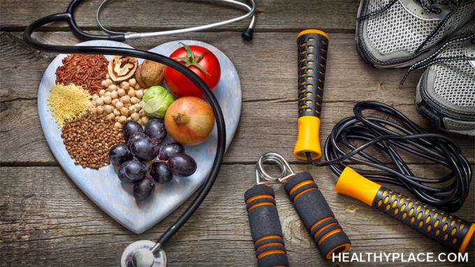 Voeding, wat je eet, kan je geestelijke gezondheid beïnvloeden. Krijg 3 eenvoudig te implementeren voedingstips voor je geestelijke gezondheid op HealthyPlace.