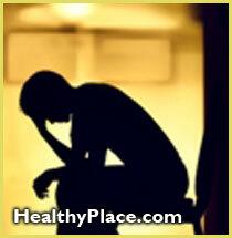 Depressie gaat vaak gepaard met lichamelijke ziekten, vooral schildklier- en hormonale stoornissen, die de chemie van de hersenen kunnen beïnvloeden, wat kan leiden tot depressie.