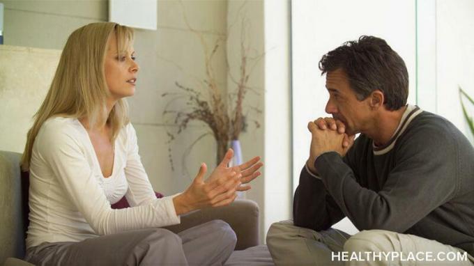 Praten over geestelijke gezondheid, vooral als het om een ​​psychische aandoening gaat, kan moeilijk zijn. Lees voor tips over hoe u over geestelijke gezondheid kunt praten en stigma kunt vermijden.
