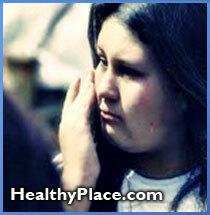 Hispanics hebben de neiging om depressie te ervaren als lichamelijke pijn, zoals buikpijn, rugpijn of hoofdpijn die ondanks medische behandeling aanhouden.