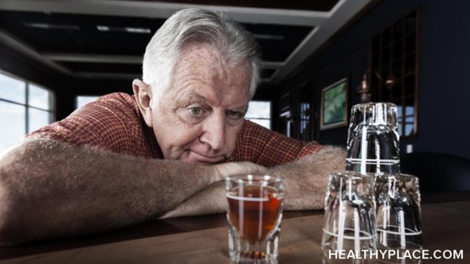 Wat is de relatie tussen de ziekte van Parkinson en alcohol? Zal drinken bijwerkingen veroorzaken of een wisselwerking hebben met uw medicijnen? Ontdek het hier.