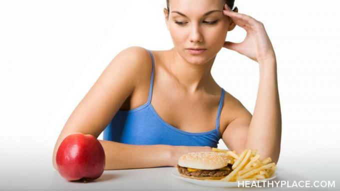 Het debat over goed eten versus slecht eten kan het herstel van uw eetstoornis in gevaar brengen. Als je voedsel indeelt in goed en slecht, loop je het risico dat je eetstoornis wordt veroorzaakt. Lees meer over het debat over goed eten en slecht eten en waarom het ongezond is bij HealthyPlace.